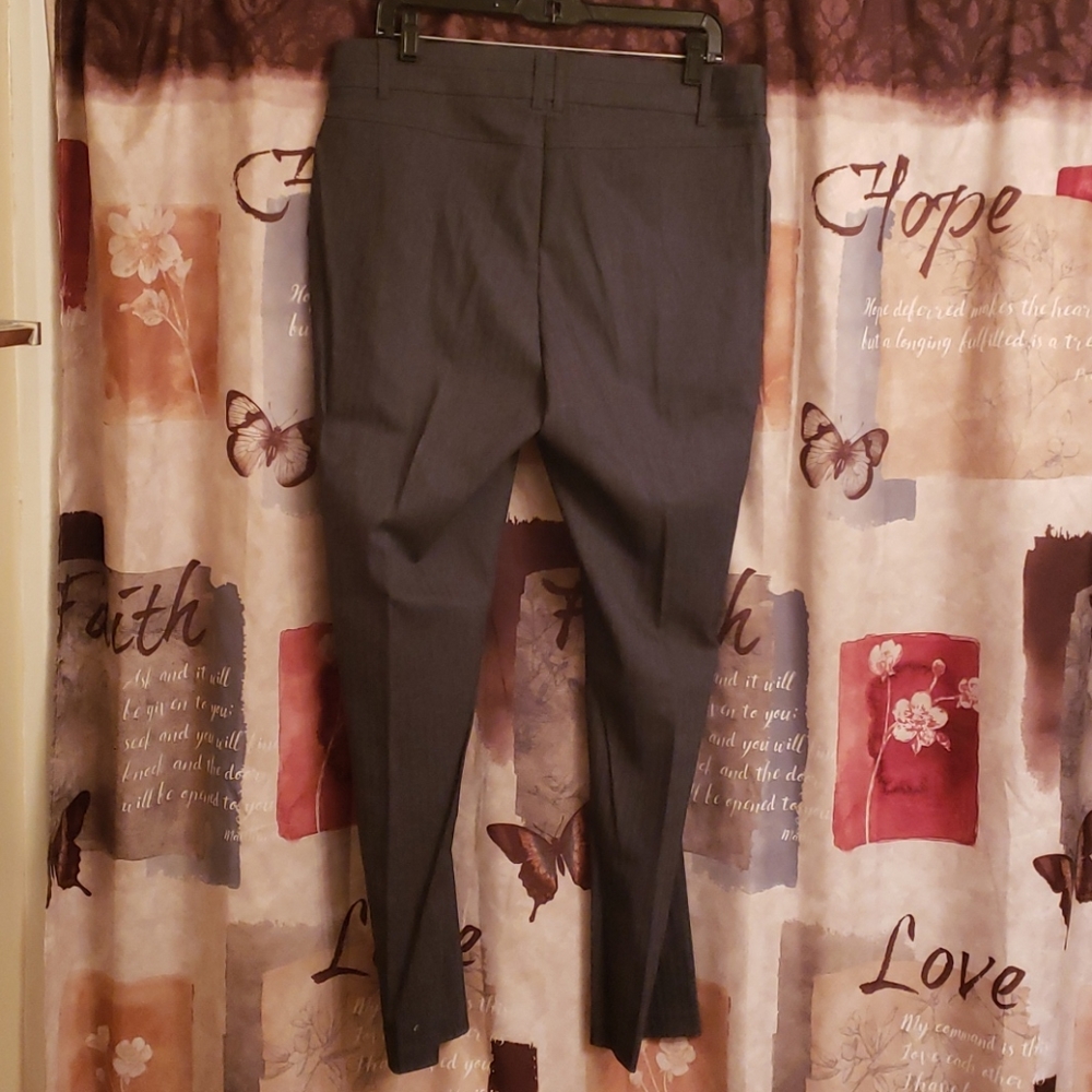 Pants - Picture 2 of 3
